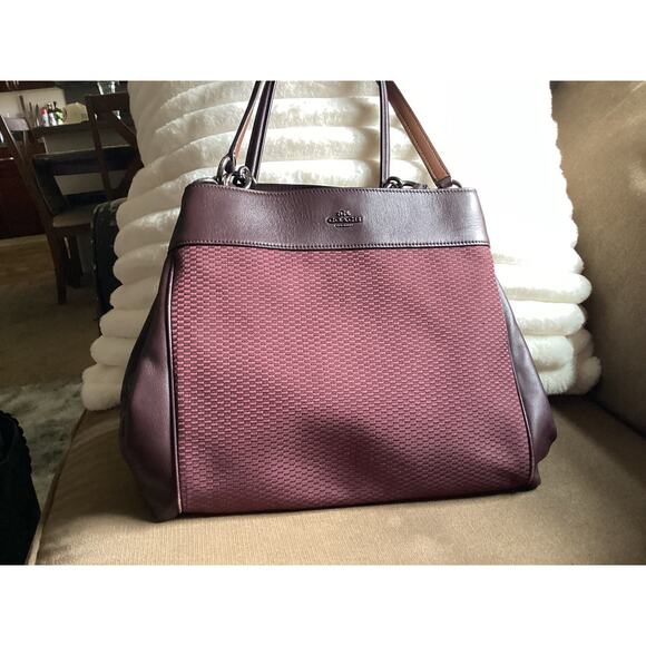 Like New Coach Lexy Legacy Oxblood Burgundy Milk 57540 - Picture 1 of 8